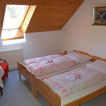 Penzion Javorice Hotel Telc Luaran gambar